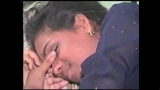 bangladeshi a nice indian shy girl geting fucked[homemade] in tamil Video