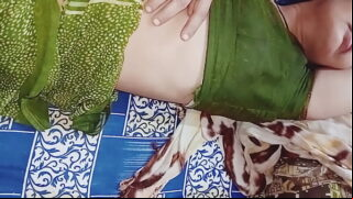 Indian Desi Woman Give Blowjob And Missionary Style Pussy Fucking Video