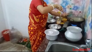 Telugu Indian House Maid First Time Anal Sex In Kitchen By Boss Video